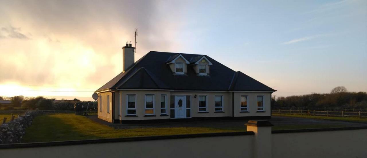 Warm And Welcoming Family Home Ballinrobe Dış mekan fotoğraf